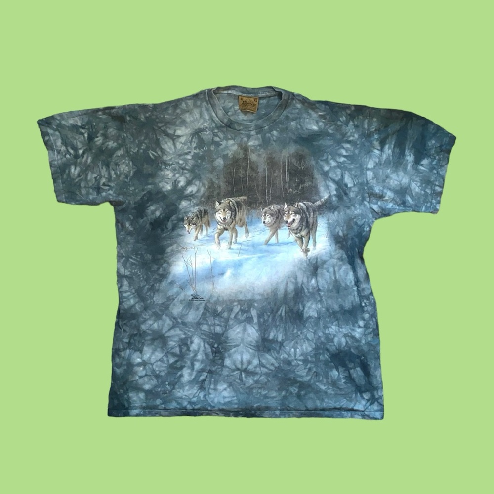 The Mountain Wolf Graphic Tee